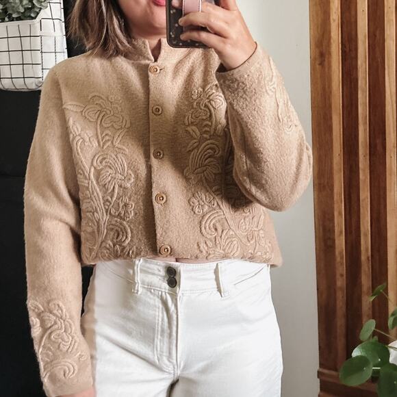 Vintage Talbot 100% wool buttoned front sweater. Size S - Picture 9 of 13